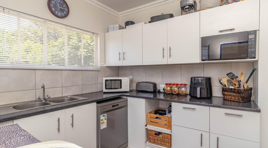 3 Bedroom Property for Sale in Riverside Western Cape
